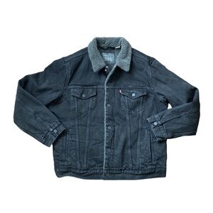 Levi’s Men’s Large Sherpa Trucker Jacket Black